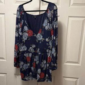 torrid Navy Floral Long-Sleeve V-Neck Tunic with Red & Light Blue Roses